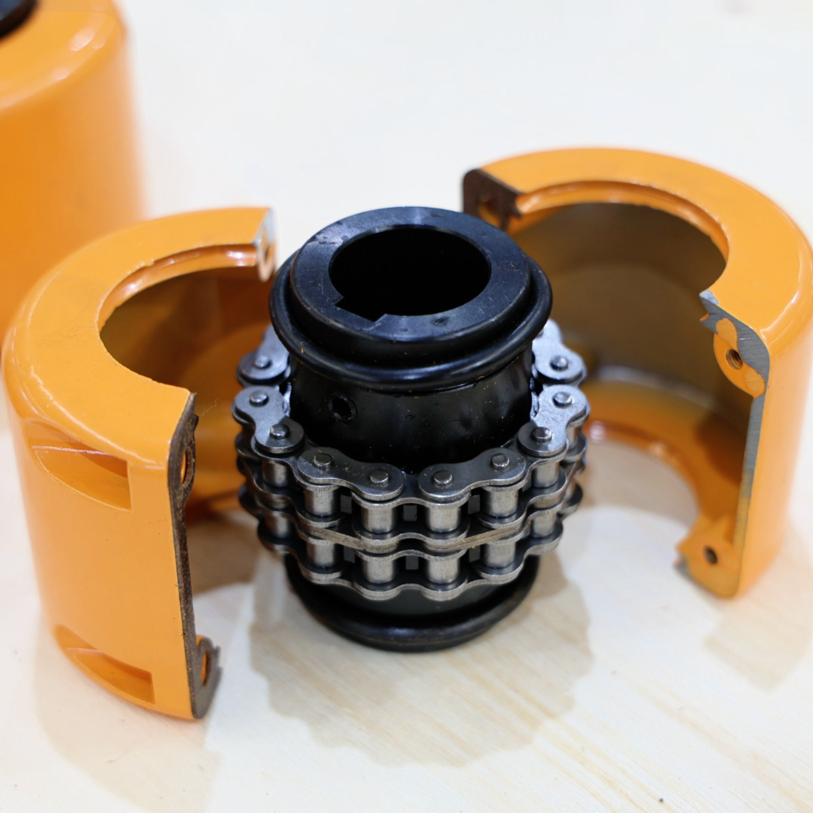 Khớp nối xích RSK-KC để truyền tải điện Lắp đặt dễ dàng Yêu cầu căn chỉnh thấp hơn